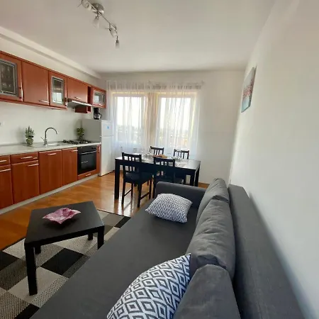 Penthouse Cityview Апартаменты Пула