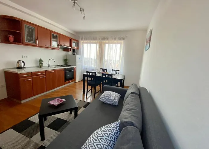 Penthouse Cityview Daire Pula