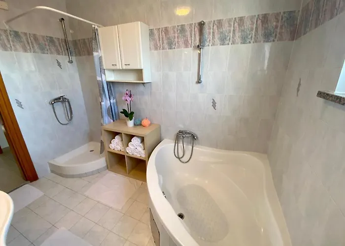 Penthouse Cityview Apartman Póla